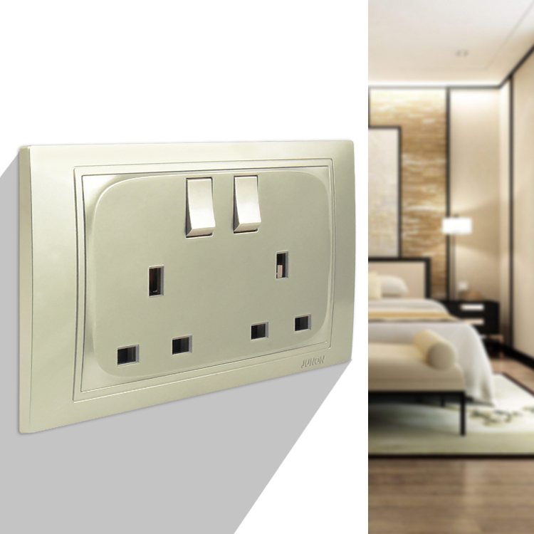 13A Twin Switch Socket Outlet