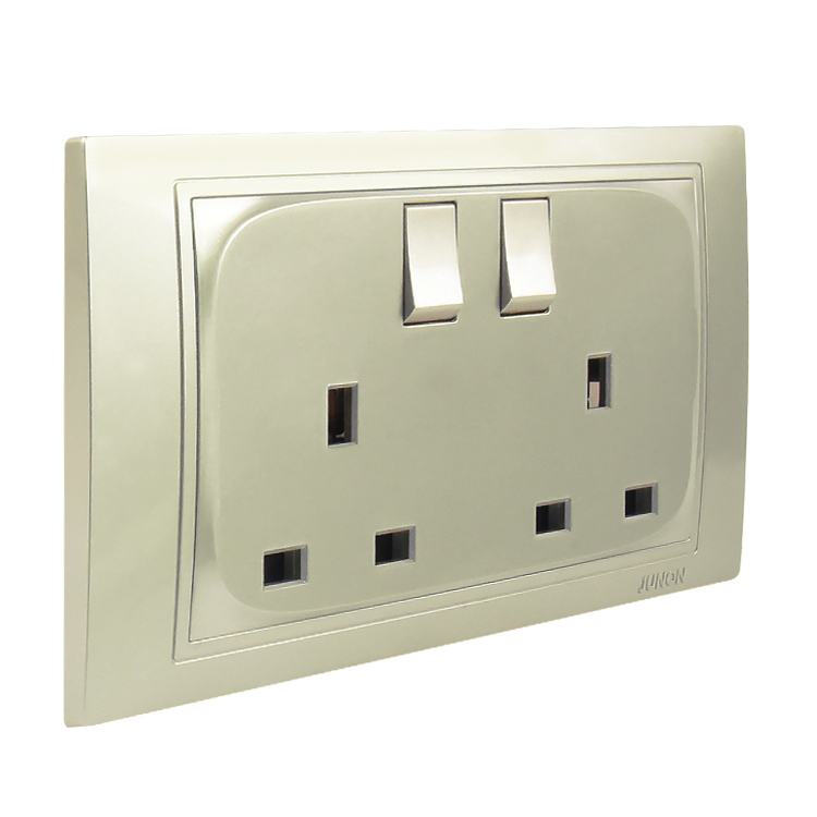 13A Twin Switch Socket Outlet