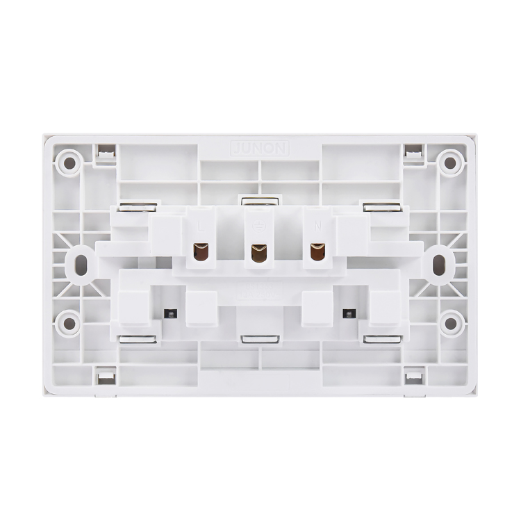 13a twin socket outlet